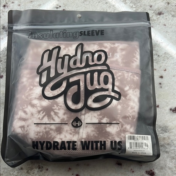 HydroJug Other - HydroJug Sleeve in Light Pink Tie-Dye